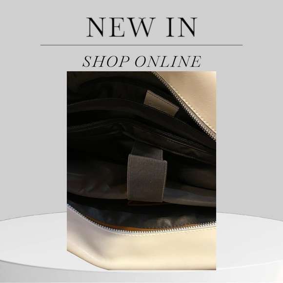 Like new ! Bostonian Cream and Tan Satchel Bag old Money Fashion - Picture 7 of 10